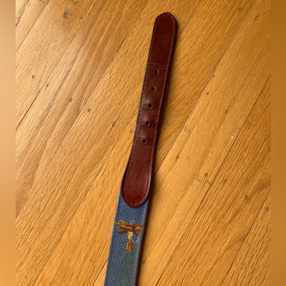 Trout and fly Hand stitched smarthers and Branson leather belt - Picture 3 of 4